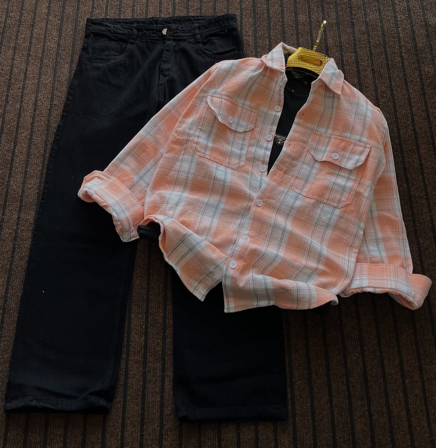 Checkered Flannel Shirt with Solid Black Jeans – Casual Comfort Meets Classic Style