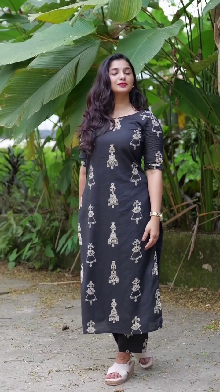 Elegant Charcoal Grey Printed Kurti Set – Minimal Tradition with Modern Grace