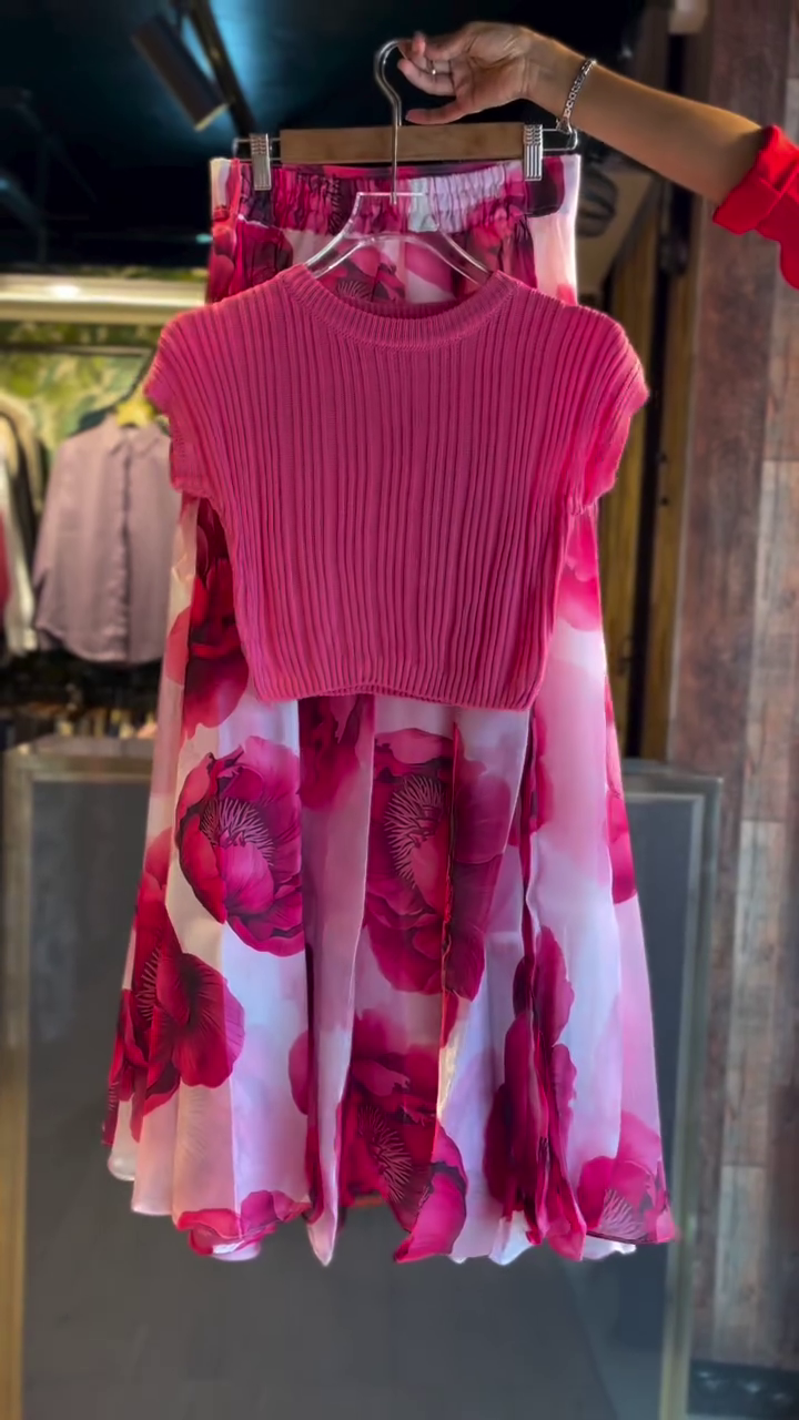 Blooming Pink Co-Ord Set – Ribbed Crop Top with Floral Flow Skirt