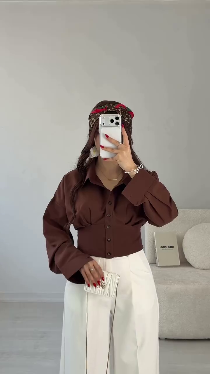 Chic Collar Neck Long Sleeve Ruched Crop Shirt – Modern Edge with Feminine Flair