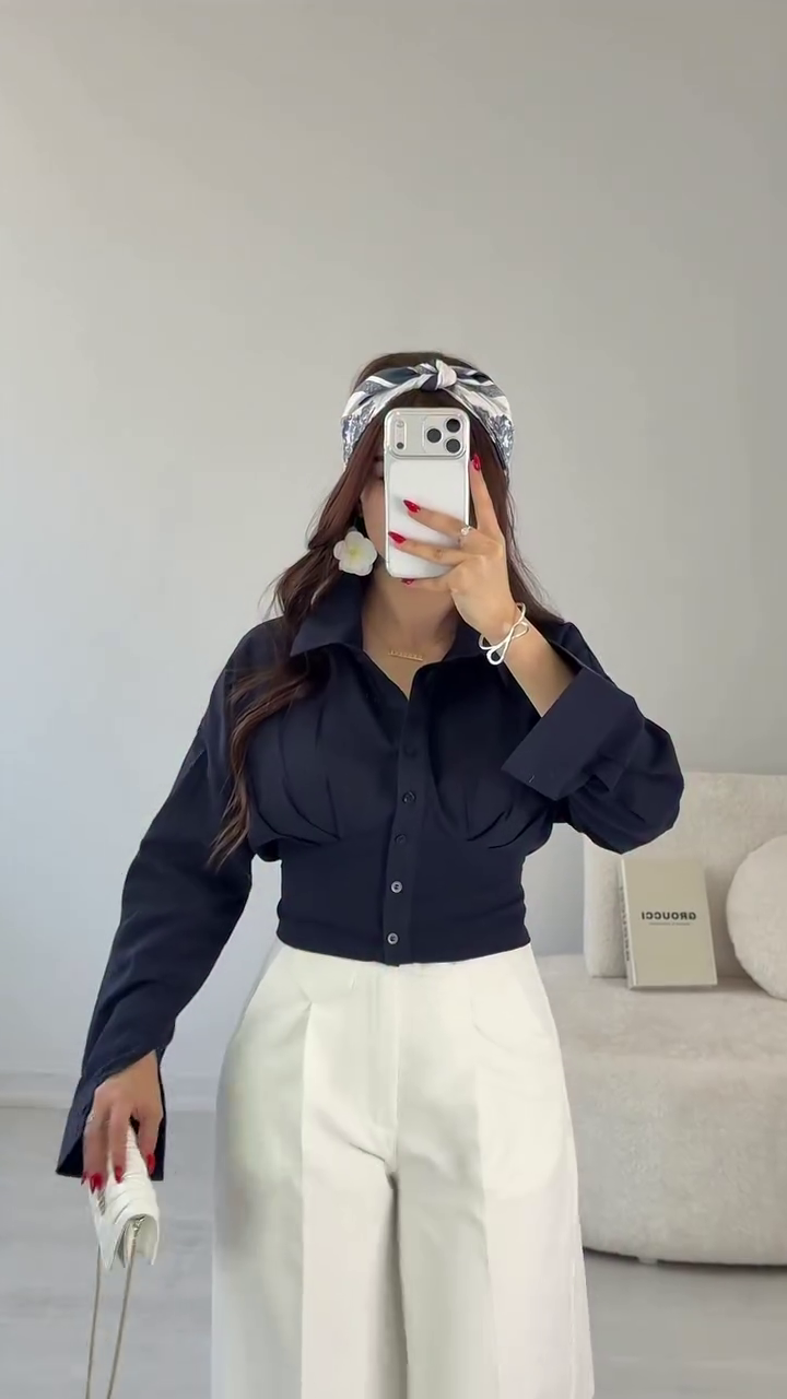 Chic Collar Neck Long Sleeve Ruched Crop Shirt – Modern Edge with Feminine Flair