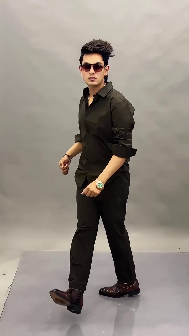 Men’s Formal Cotton-Blend Dress Shirt with Trousers Combo – Sharp, Comfortable & Office-Ready