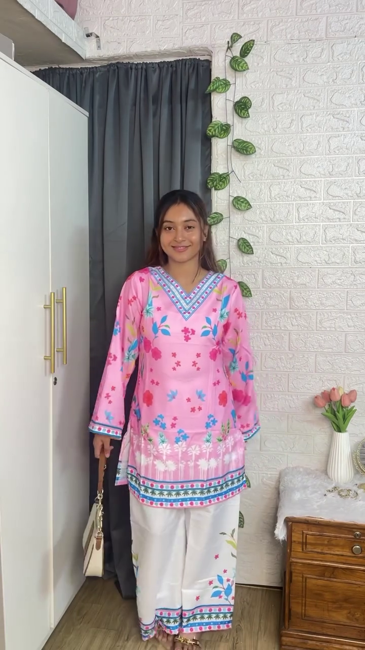 Step Out in Style with the White Floral Printed Rayon Co-ord Set – Effortless Elegance for Every Occasion