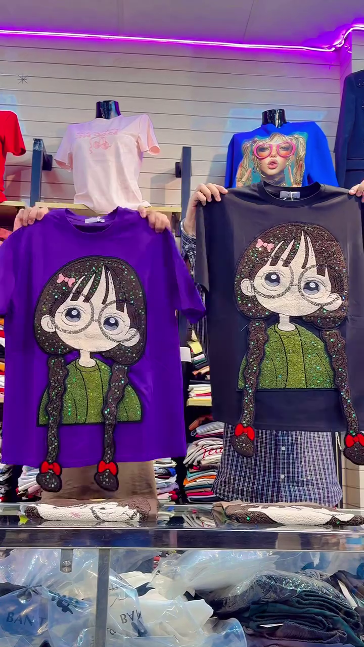 Playful & Trendy: Korean-Style T-Shirts with Embroidered Cartoon Girl Graphics