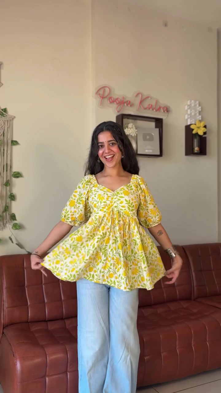 Chic & Contemporary: Green Printed Short Kurti with Shell Belt