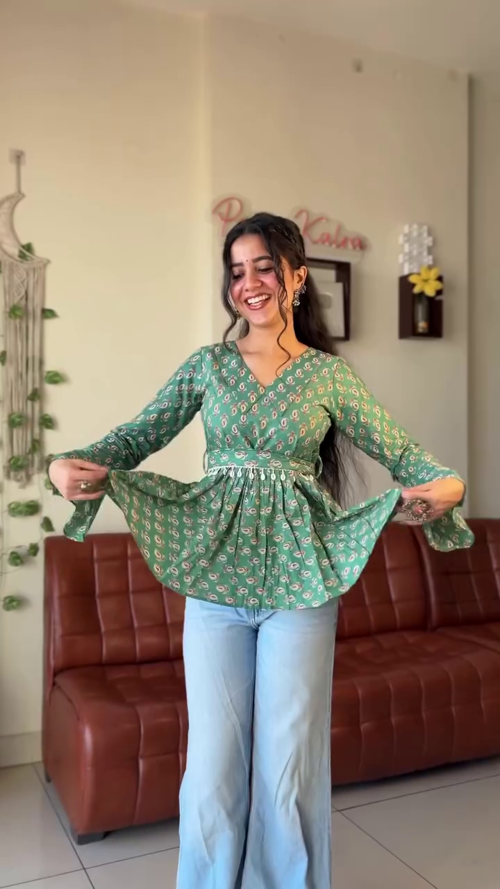 Chic & Contemporary: Green Printed Short Kurti with Shell Belt