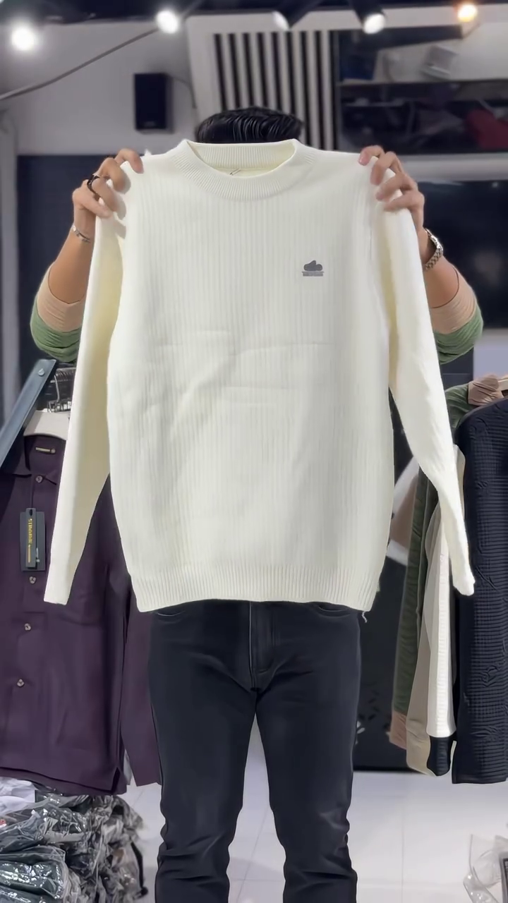 Timeless & Cozy: Beige Crewneck Sweater