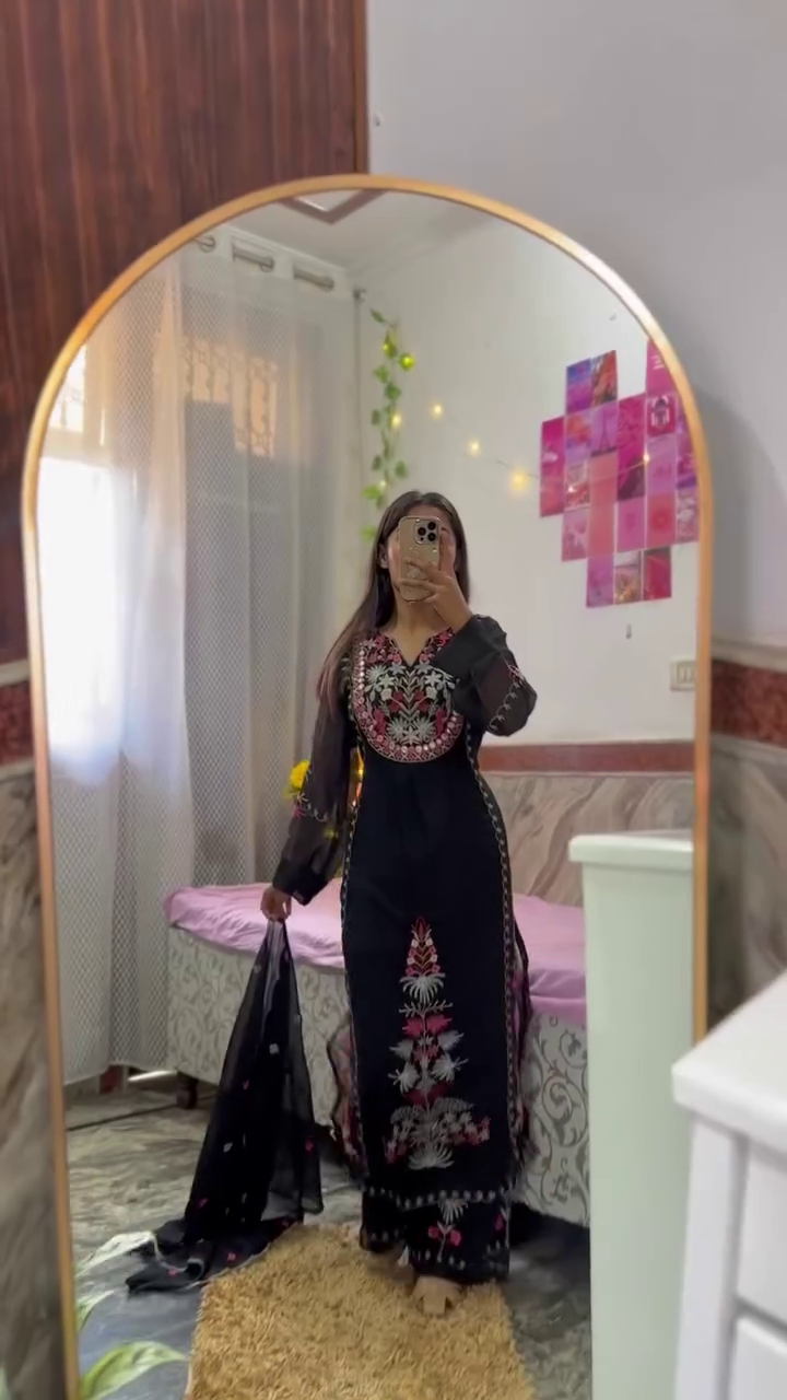 Elegant & Graceful: White and Pink Embroidered Kurta Set with Trousers and Dupatta