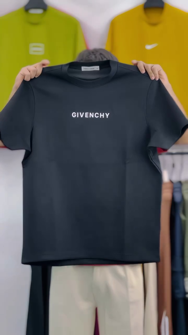 Classic Black Printed T-Shirt – Bold Style Meets Everyday Comfort