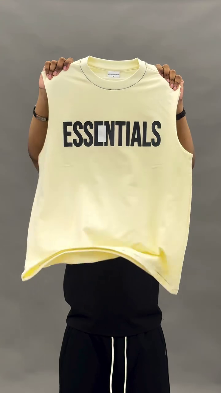 Men’s White Cotton Sleeveless Vest – High-Street Casual Comfort for Summer