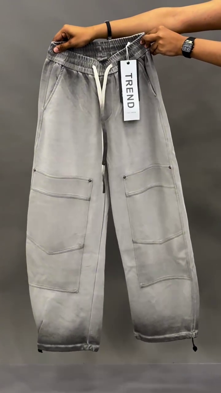 Men’s Baggy Cargo Jeans – Urban Comfort Meets Streetwear Utility