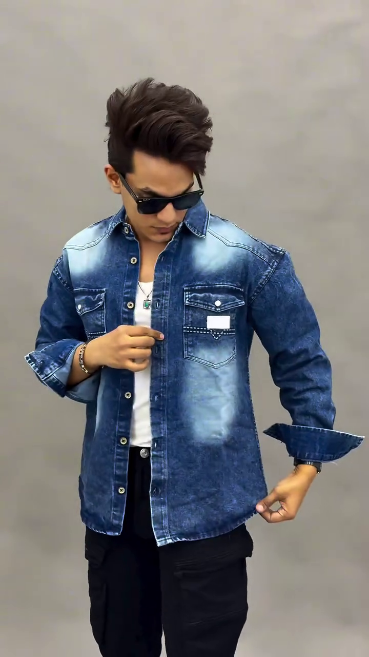 Black Denim Overshirt – Timeless Casual Layering Essential
