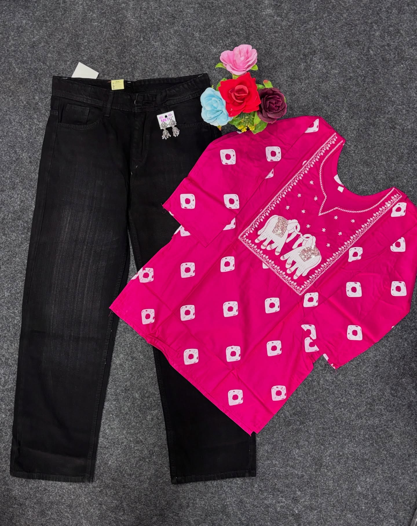💖 Bright Pink Ethnic Kurti with Black Jeans – Fusion Style Statement