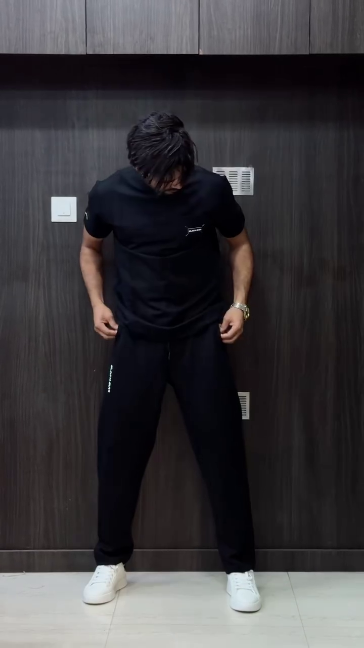 🖤 Minimal Black Co-ord Set – Clean, Cool & Effortlessly Stylish