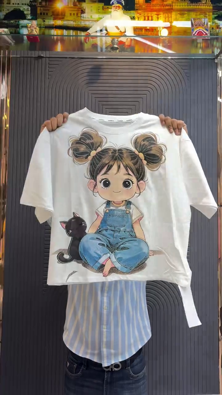 💖 Cute Cartoon Graphic Tee – Playful & Adorable Vibes
