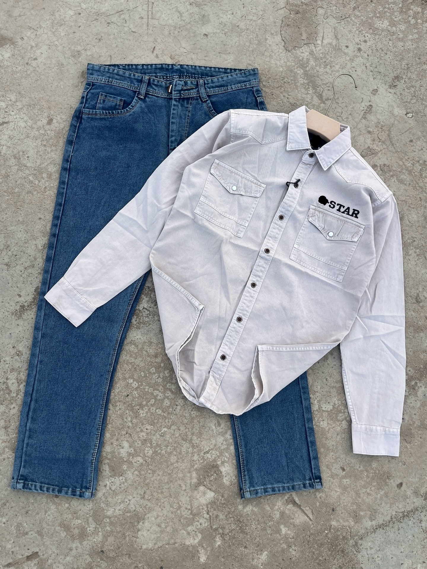 🪖 Urban Utility Style – Olive Shirt & White Denim Combo