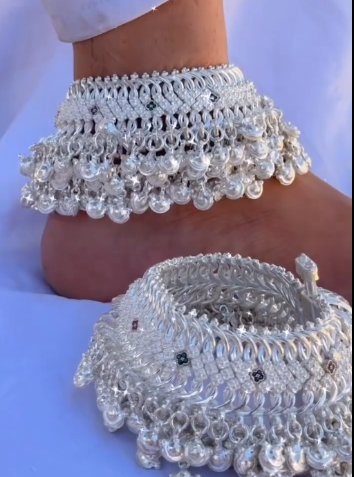 ✨ Elegant Silver Payal Set – Traditional Grace with a Modern Shine