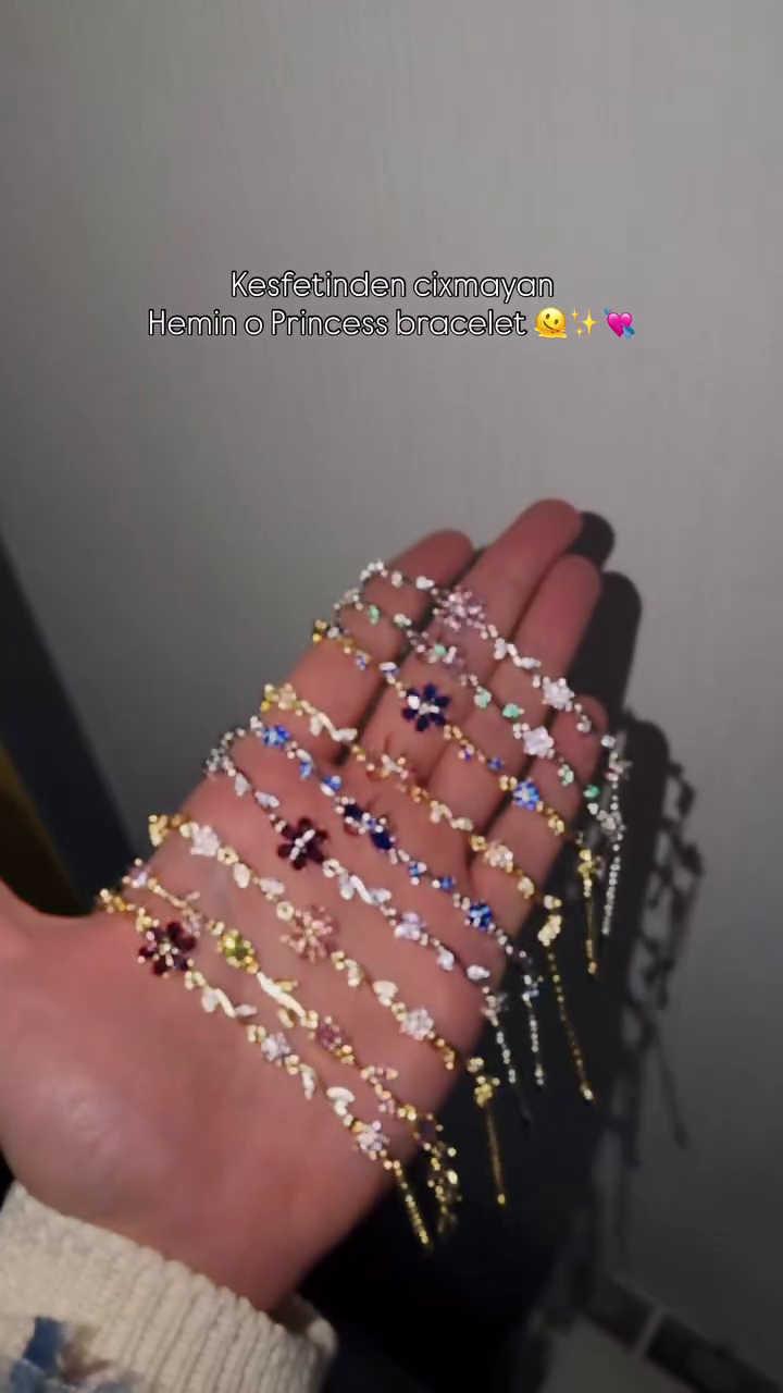 💎 Princess Floral Charm Bracelets – Elegant Sparkle for Every Occasion