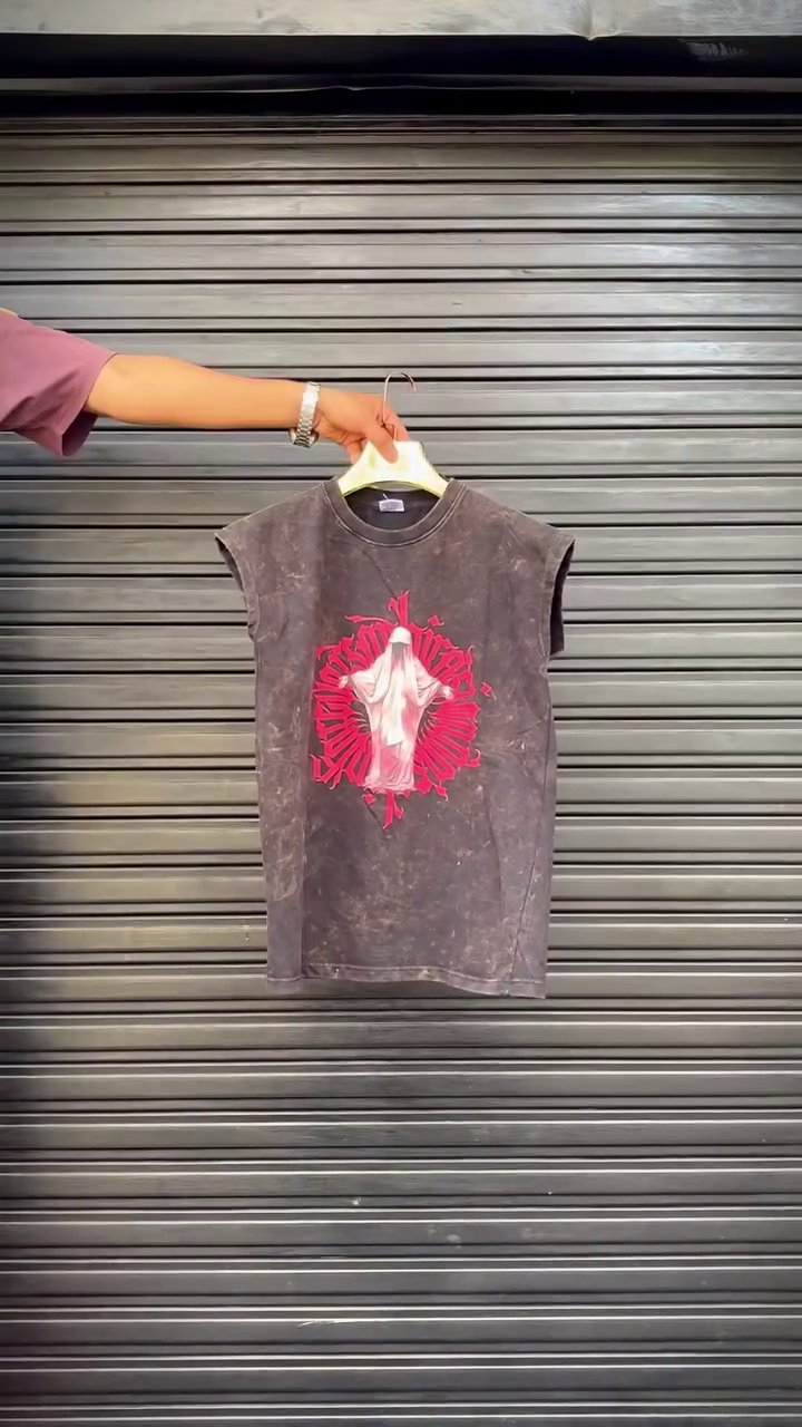 Edgy & Bold: Gray Acid-Wash Sleeveless T-Shirt with Golden Wings and Sword Graphic