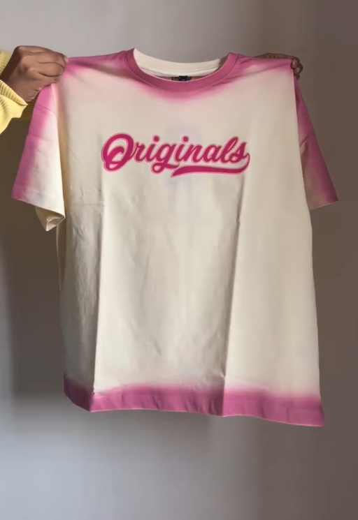 Trendy & Playful: “Pink Love” Oversized Women’s T-Shirt with Spray-Dye Details