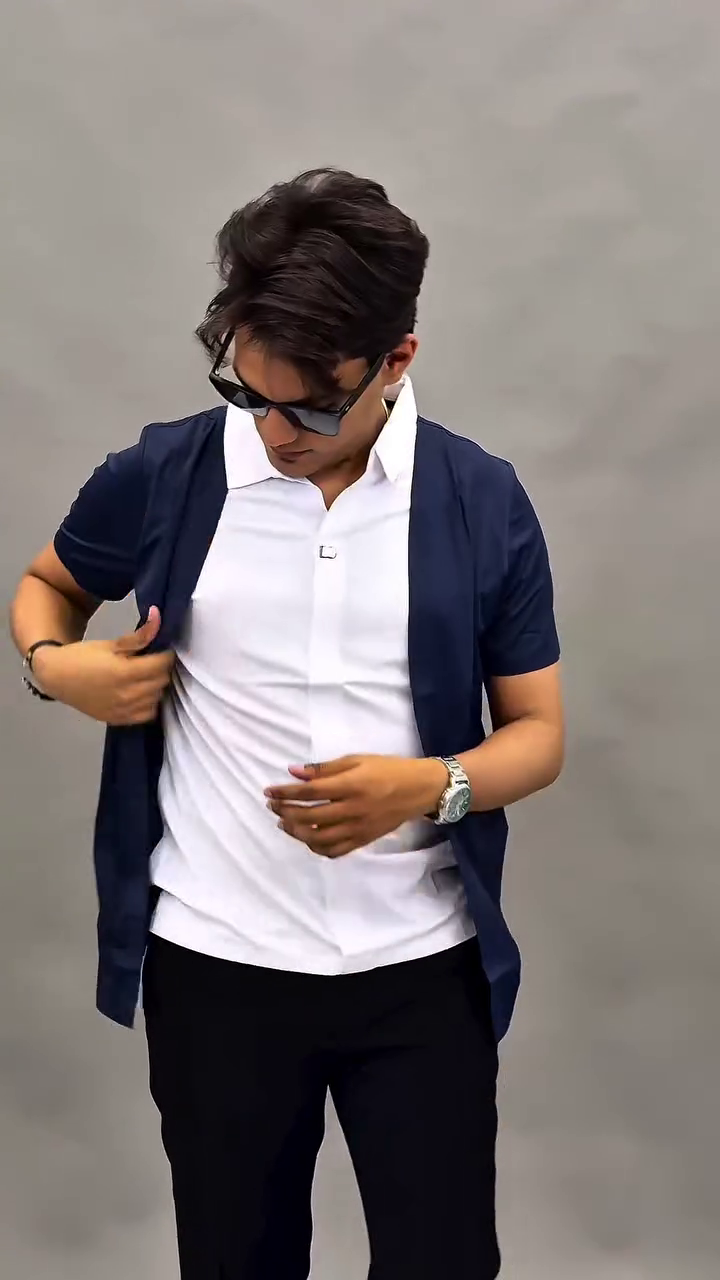 Effortless Style Meets Everyday Comfort: The Modern Men’s Short-Sleeve Pullover Polo Shirt