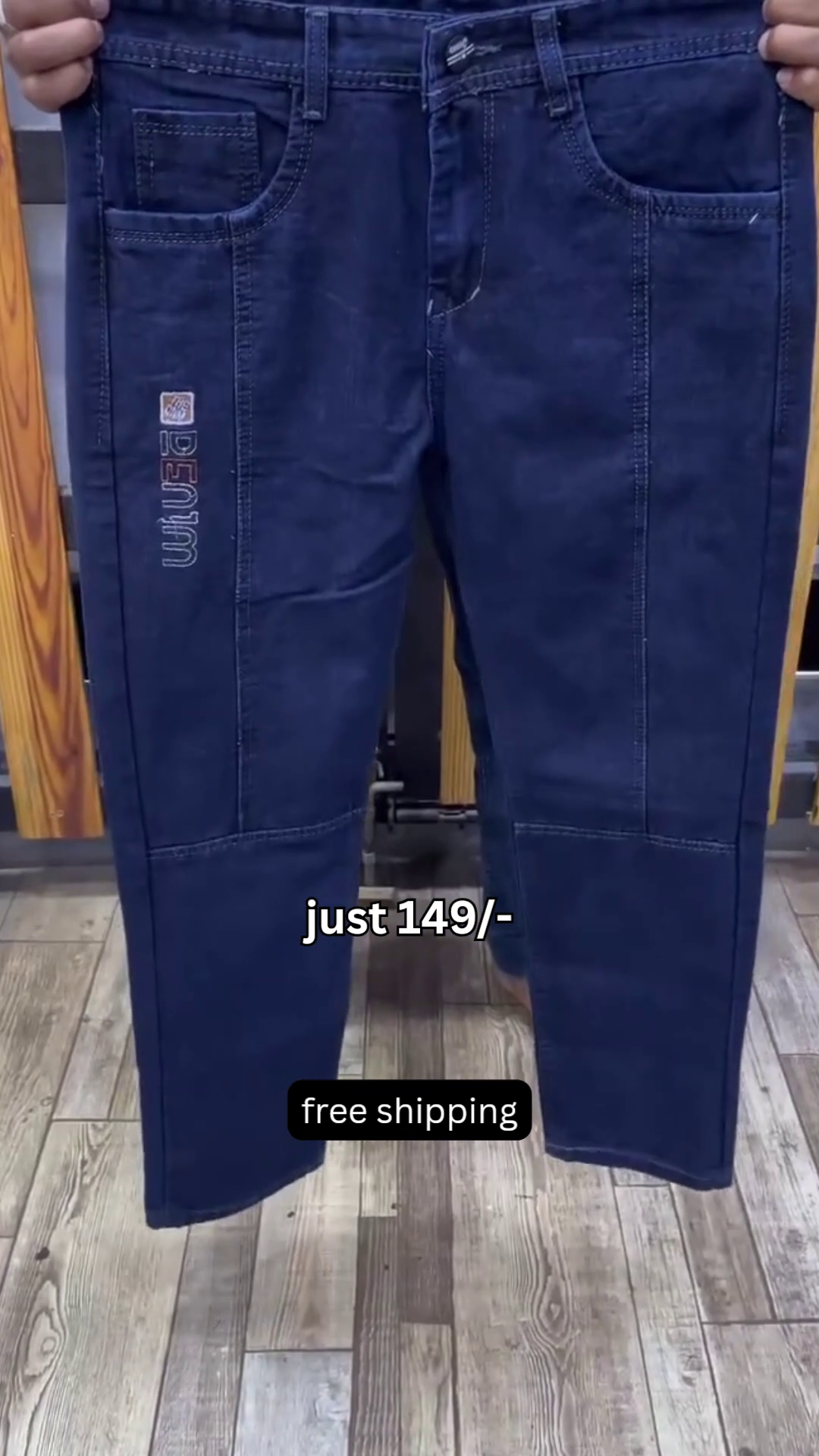 Timeless Everyday Essential: Dark Blue Men’s Jeans for Effortless Style