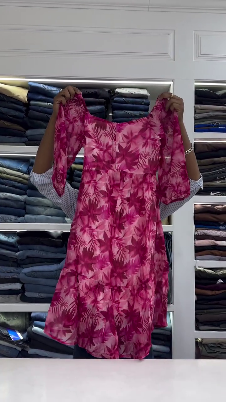 Effortless Charm: Floral Printed Midi Dress for Timeless Feminine Style