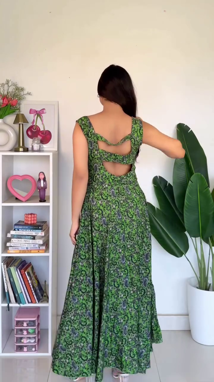 Redefine Grace with Our Elegant Printed Maxi Dress Collection – A Perfect Blend of Style and Comfort
