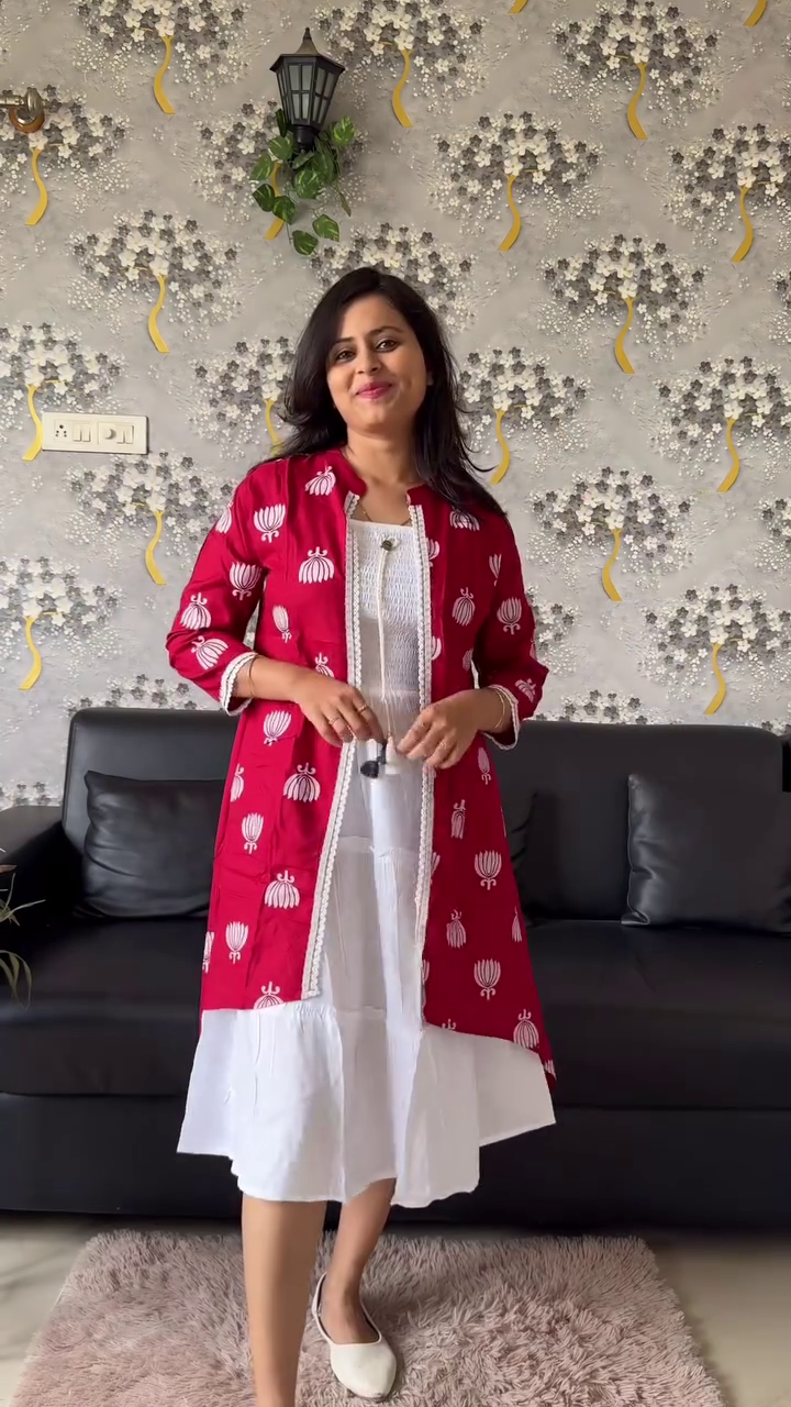 Elegant  Floral Layered Kurti Set – Graceful Ethnic Wear for Effortless Everyday Style
