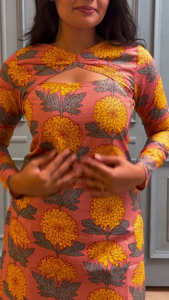 Elegant Floral Printed Peach Kurti – Stylish Everyday Ethnic Wear for Women
