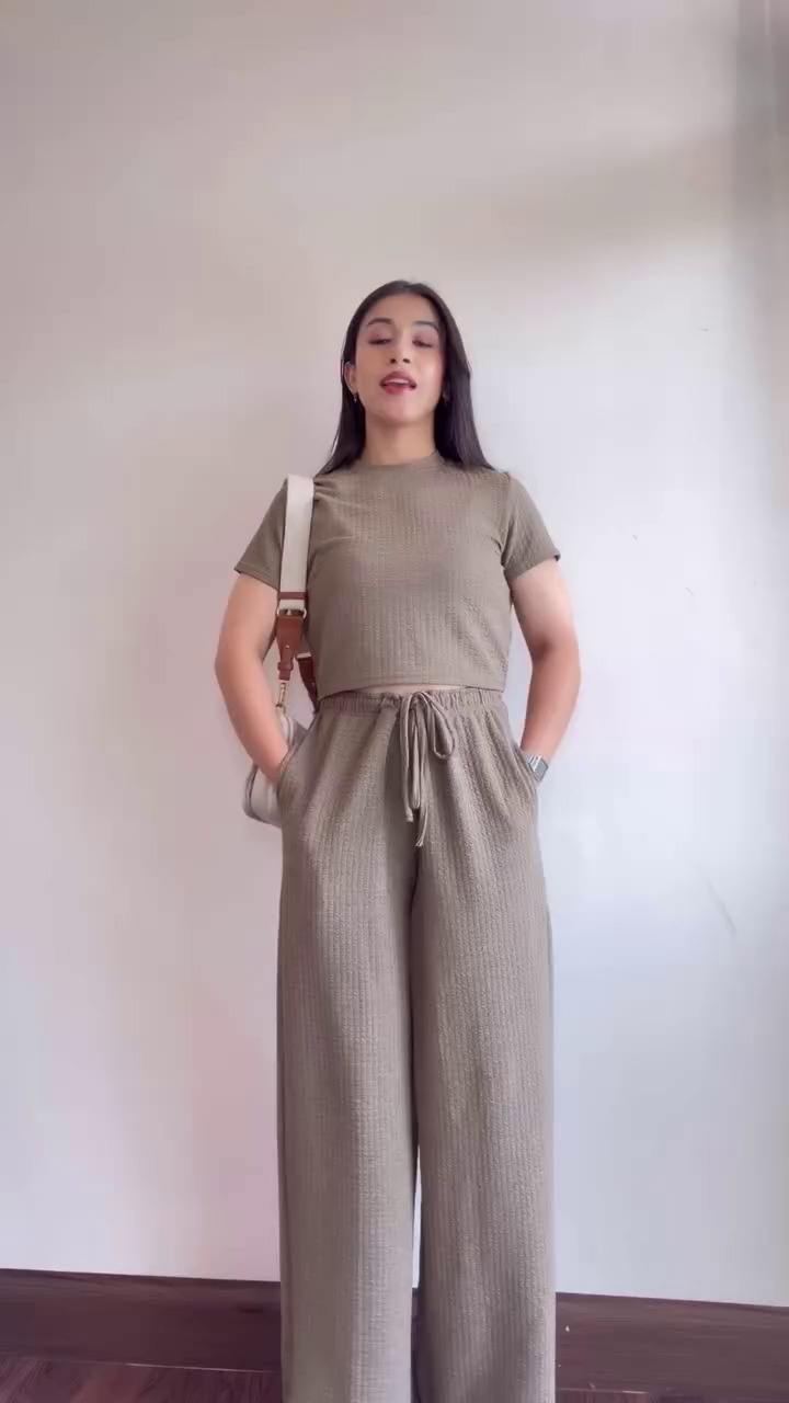 Minimalist Beige Co-Ord Set for Women – Elegant Casual Loungewear with Modern Comfort