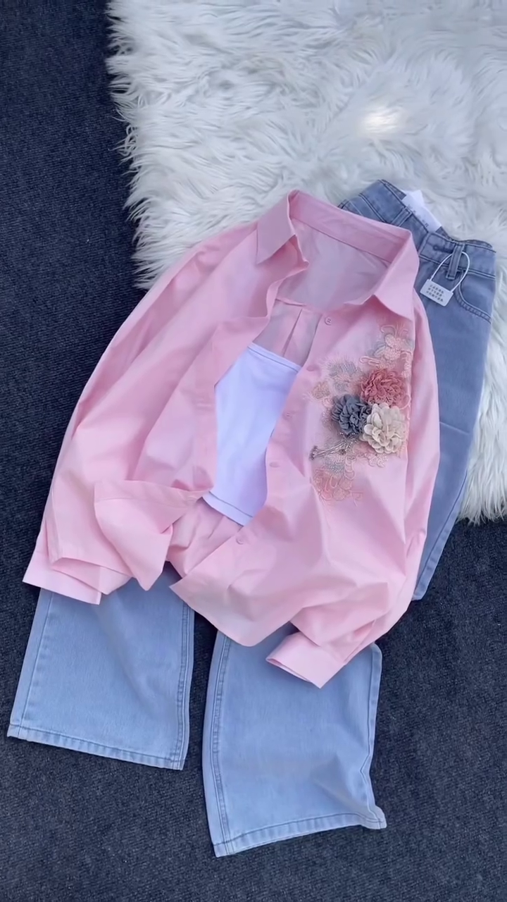 Elegant White Embroidered Shirt with Light Wash Denim – The Perfect Blend of Chic Casual Style