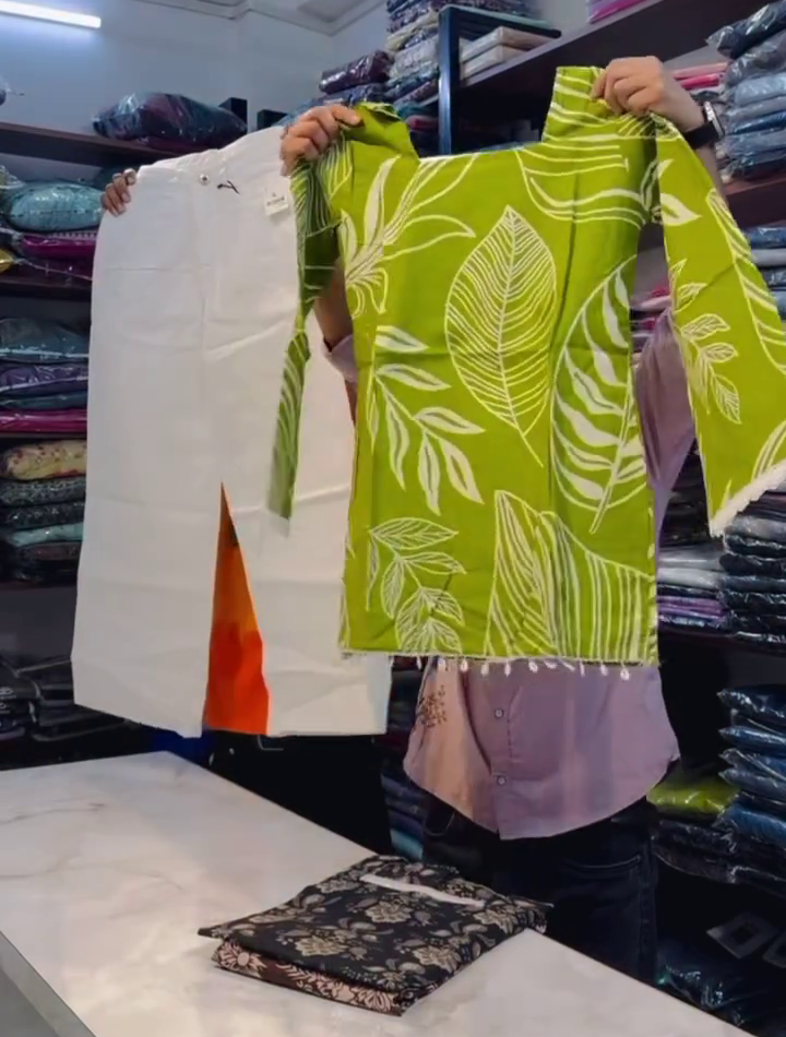 Women's Printed Green Kurta with White Straight Pants Co-Ord Set
