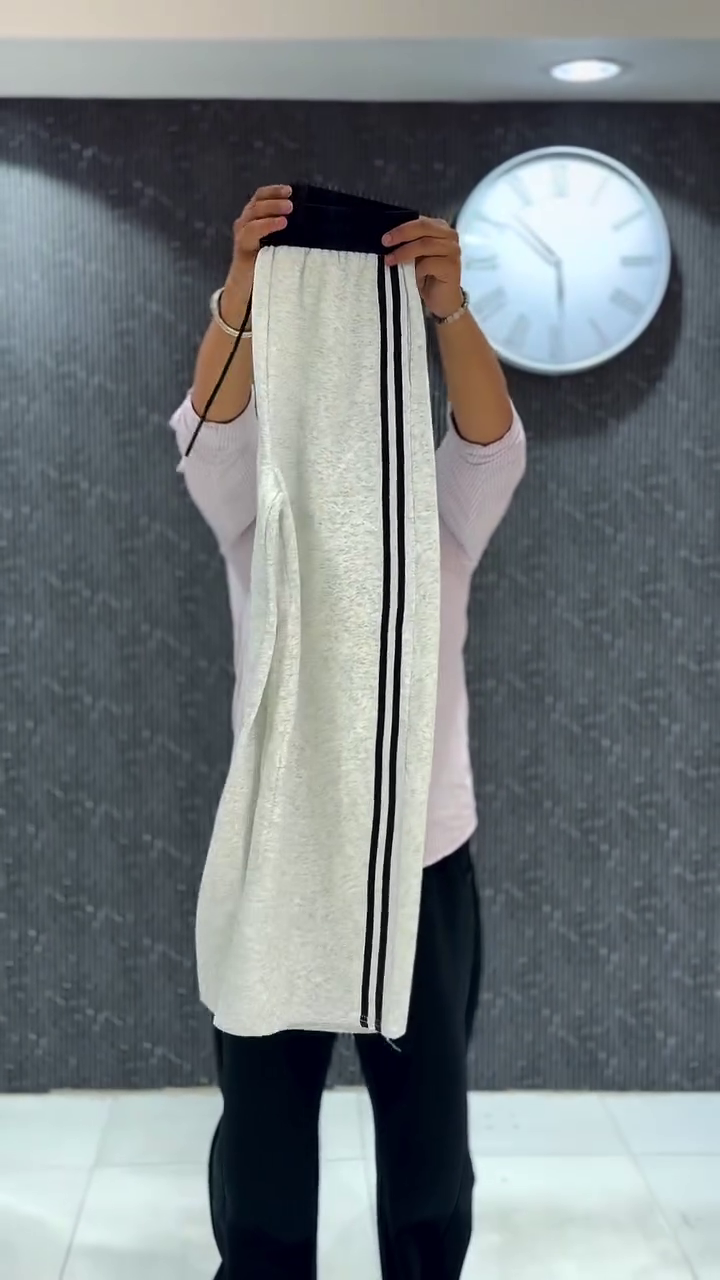 Women's Grey Cropped Hoodie with Graphic Print