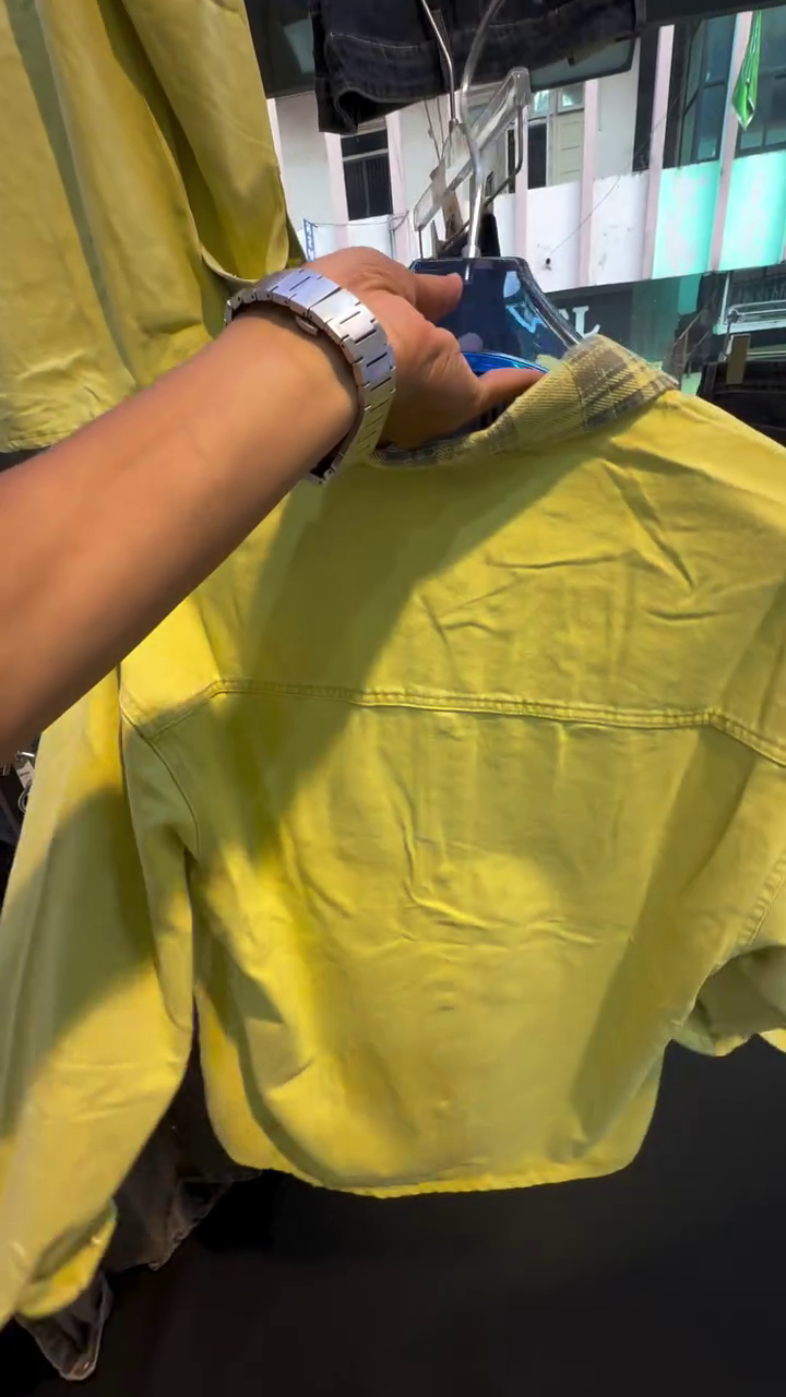 Premium Men’s Yellow Casual Shirt with Stylish Checked Collar and Pocket Detailing, Full Sleeve Modern Fashion Shirt for Everyday Wear
