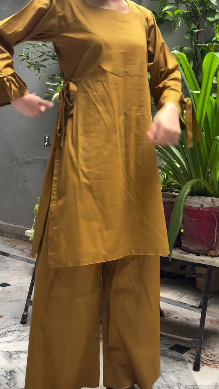 Elegant Women’s Mustard Brown Co-Ord Set with Long Sleeve Tunic Top and Wide-Leg Pants, Outings, Parties, Travel & Everyday Fashion