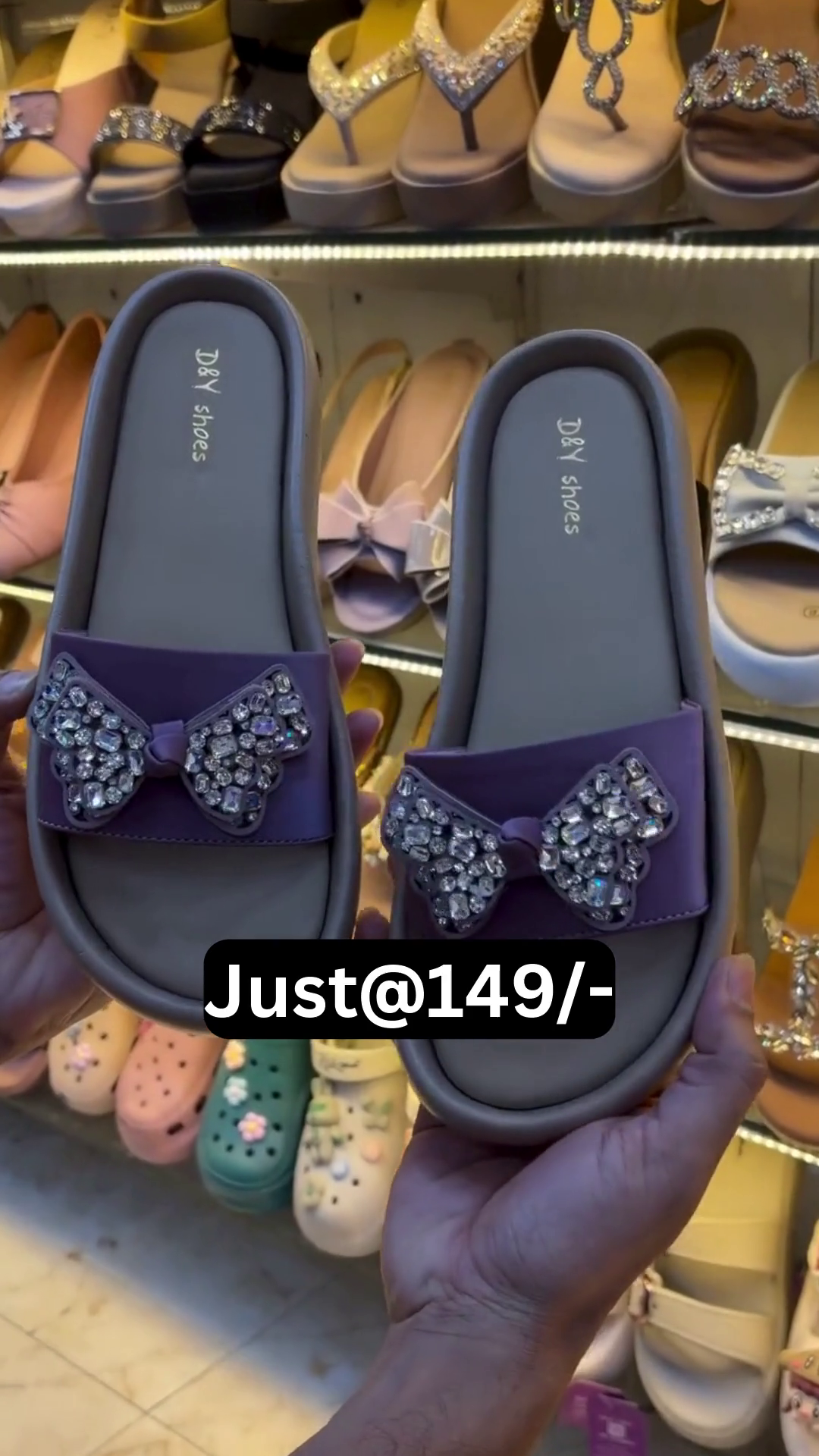 Stylish Purple Bow Slippers with Sparkling Rhinestone Embellishments – Elegant Women’s Footwear